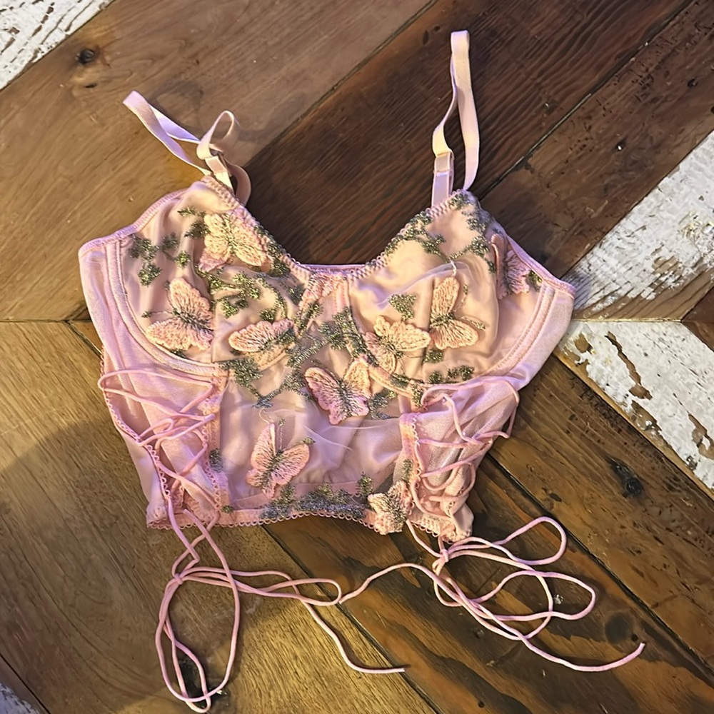 pink and black butterfly crop tops